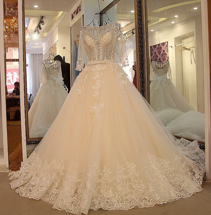 long sleeve diamond wedding dress
