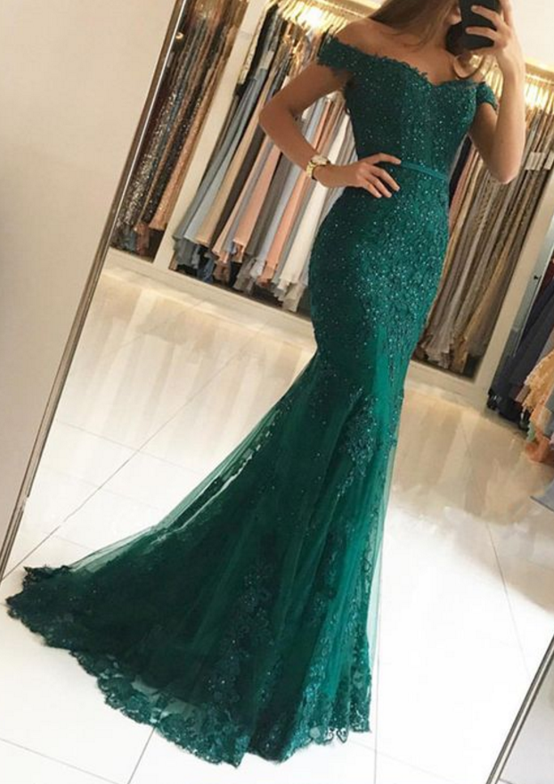 emerald green prom dress