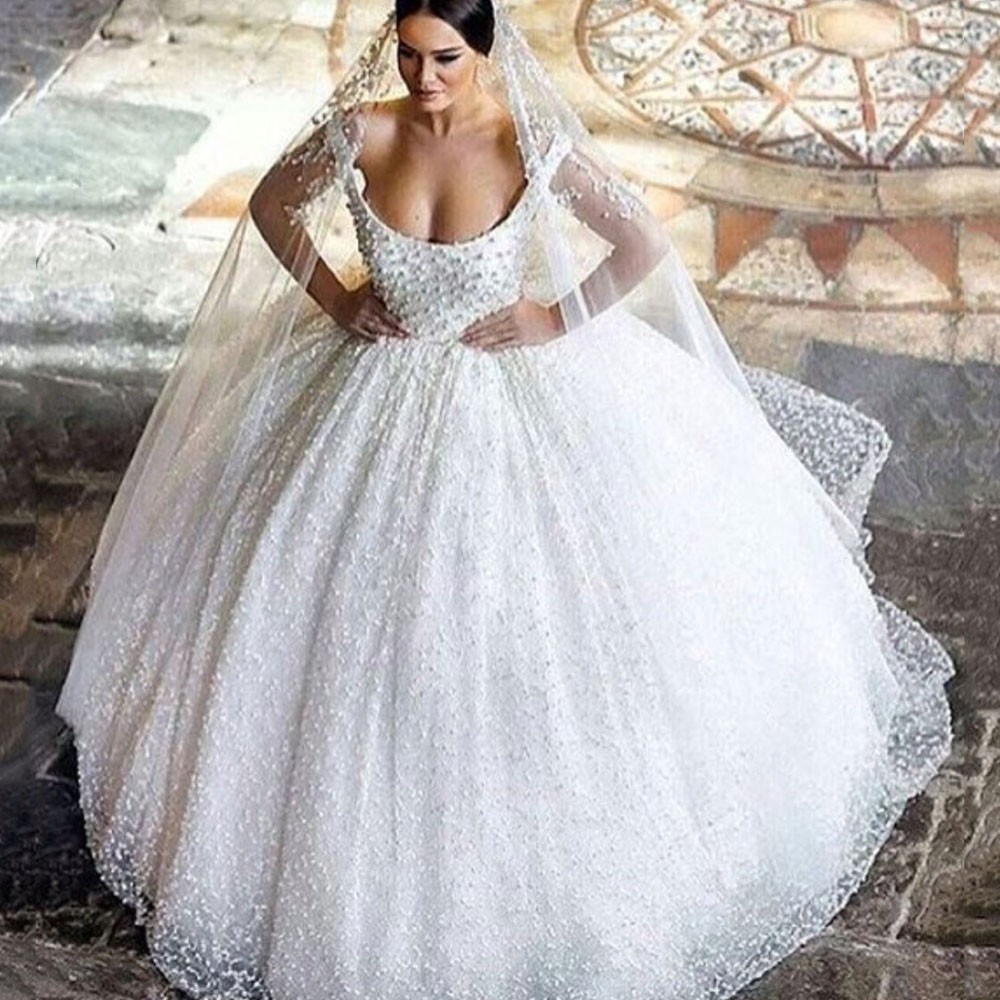 Scoop Neck Wedding Dress